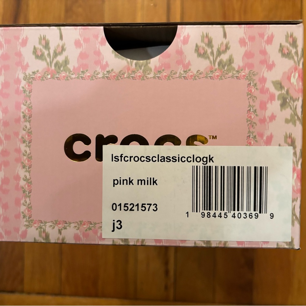Kids' LoveShackFancy x Crocs Pink Floral Clog Shoes with Charms - Picture 7 of 8